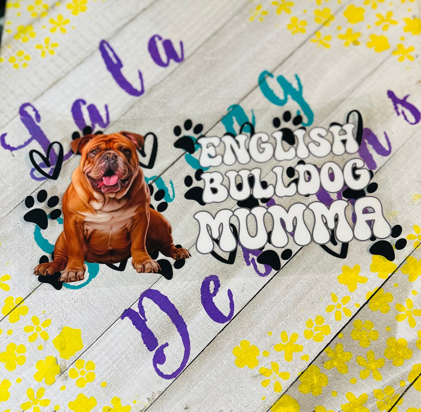 #261 ENGLISH BULLDOG MUMMA