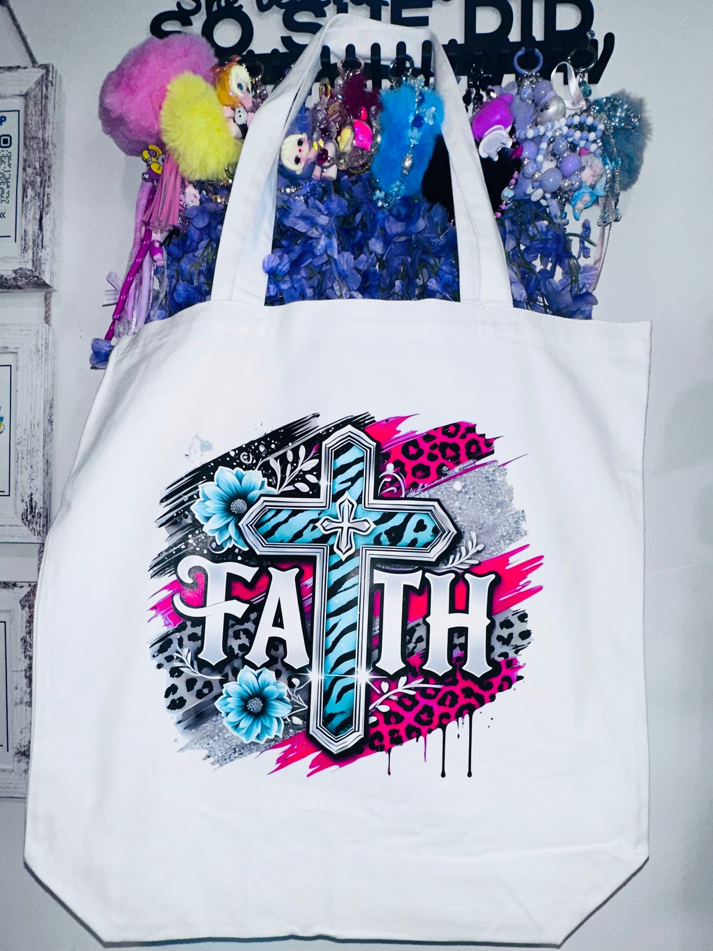 CANVAS TOTE BAGS