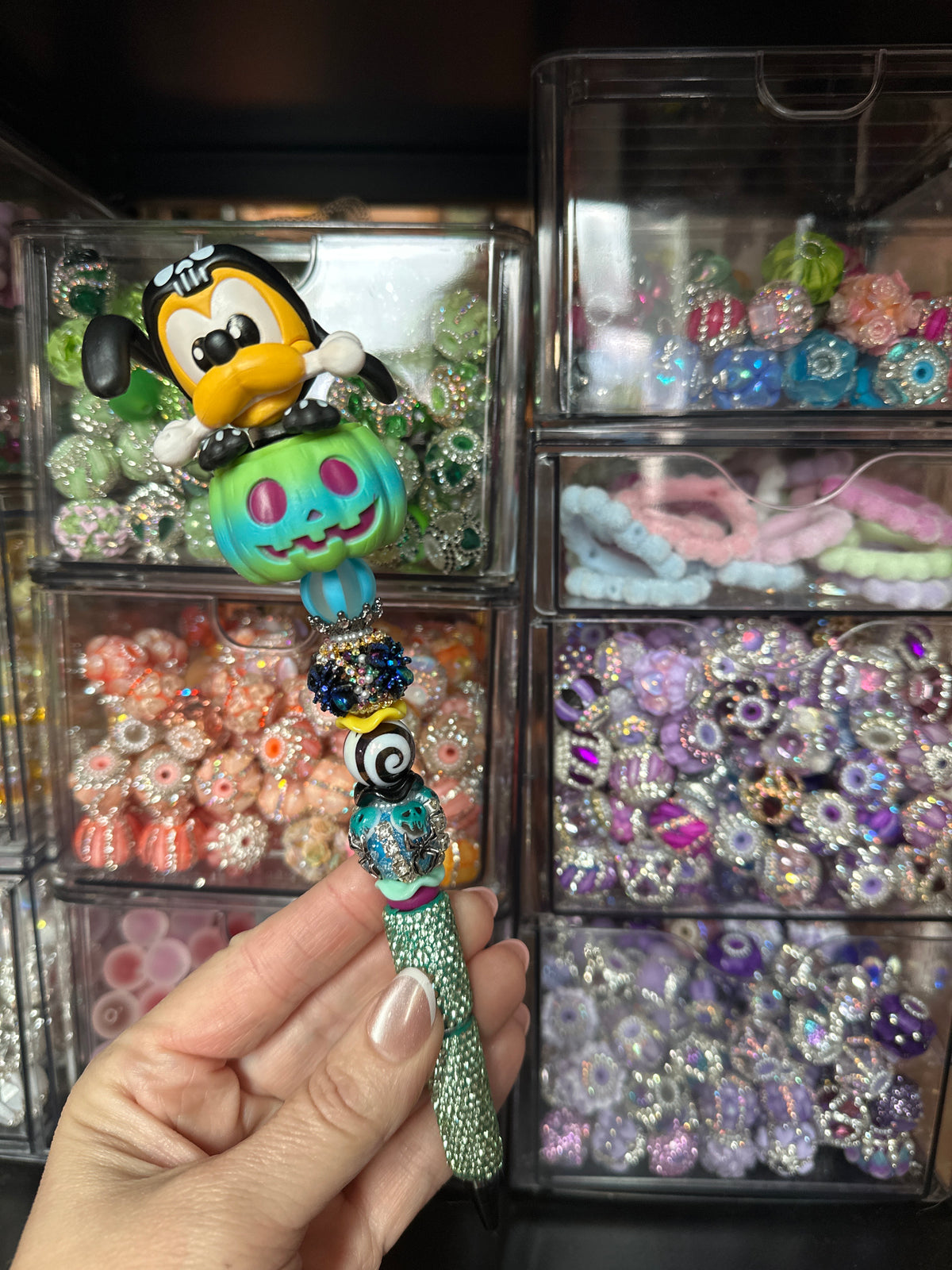 Goofy Pumpkin Pen