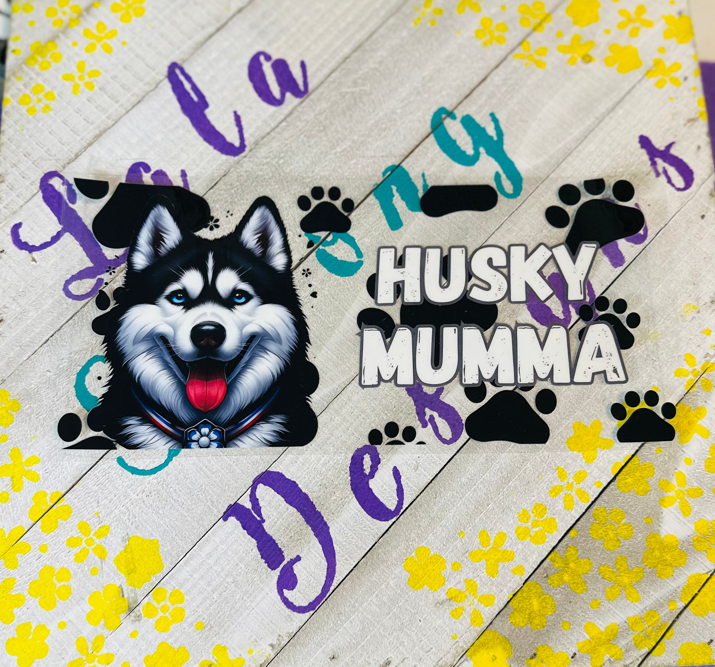 #267 HUSKY MUMMA