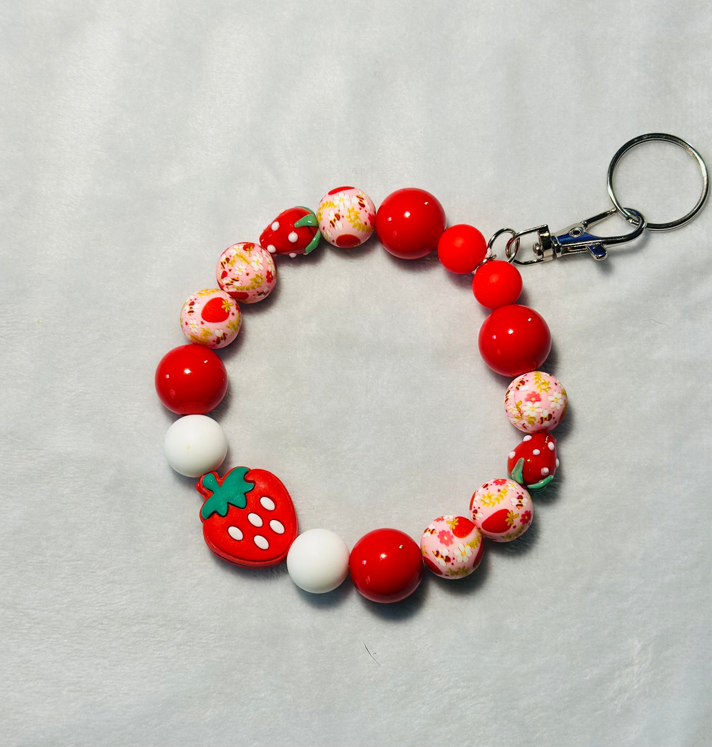 BEADED WRISTLET KEYCHAINS