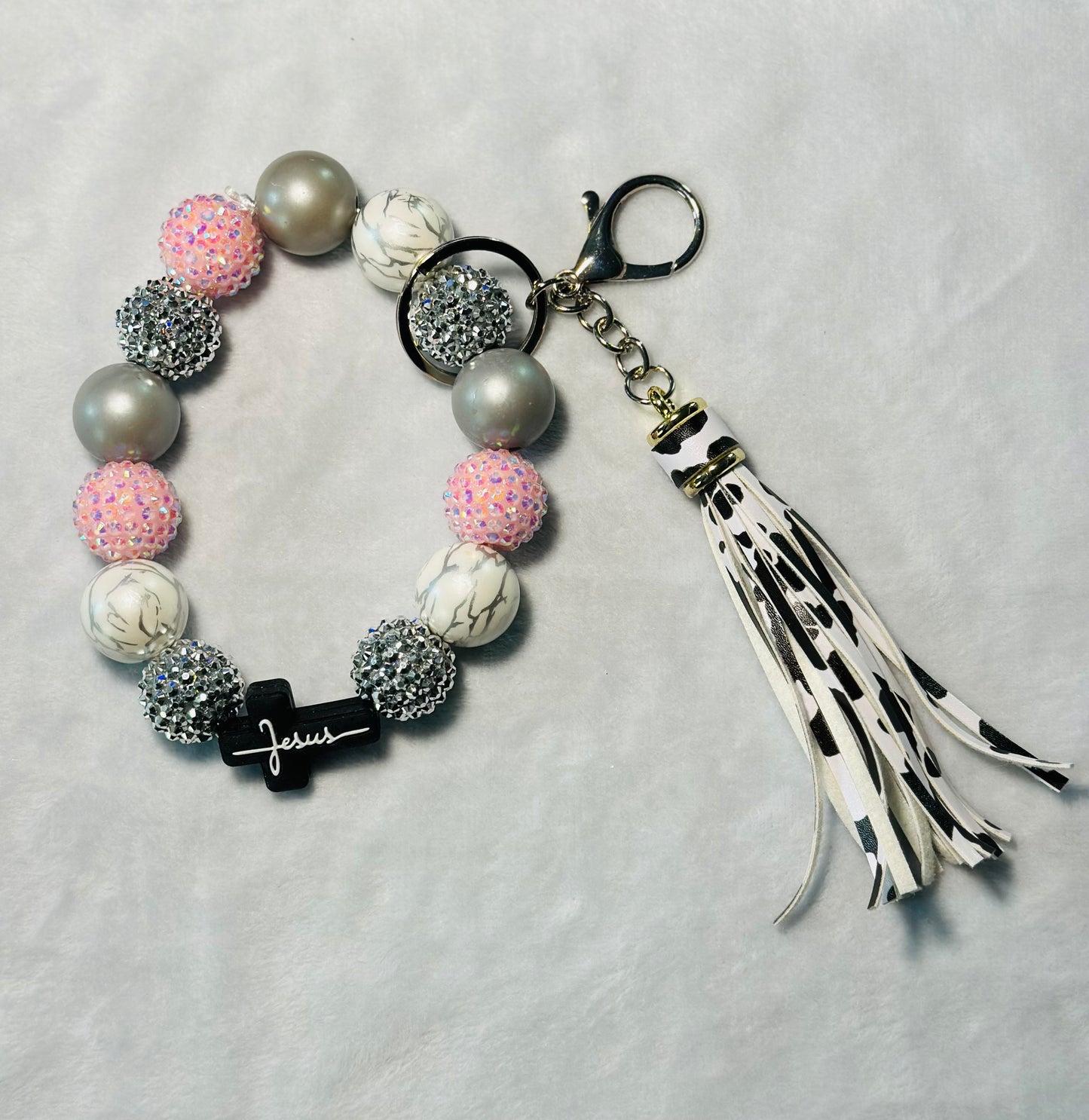 BEADED WRISTLET KEYCHAINS