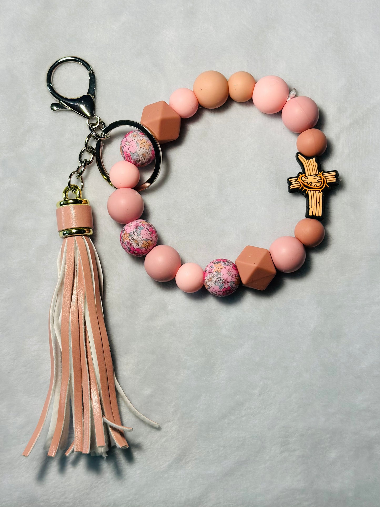 BEADED WRISTLET KEYCHAINS