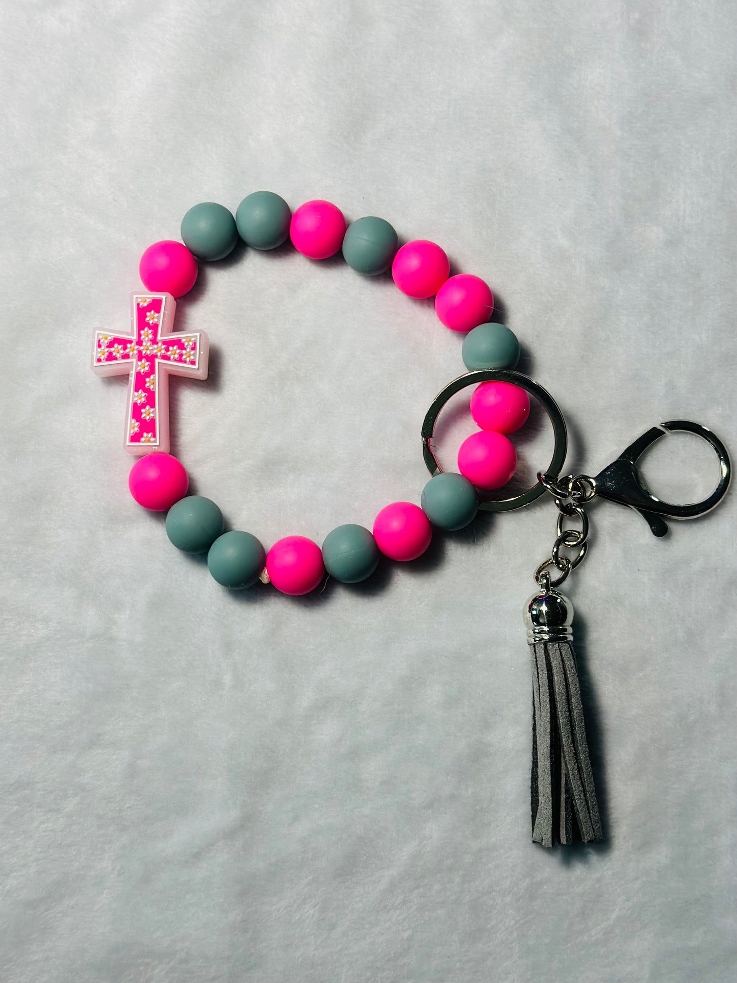 BEADED WRISTLET KEYCHAINS